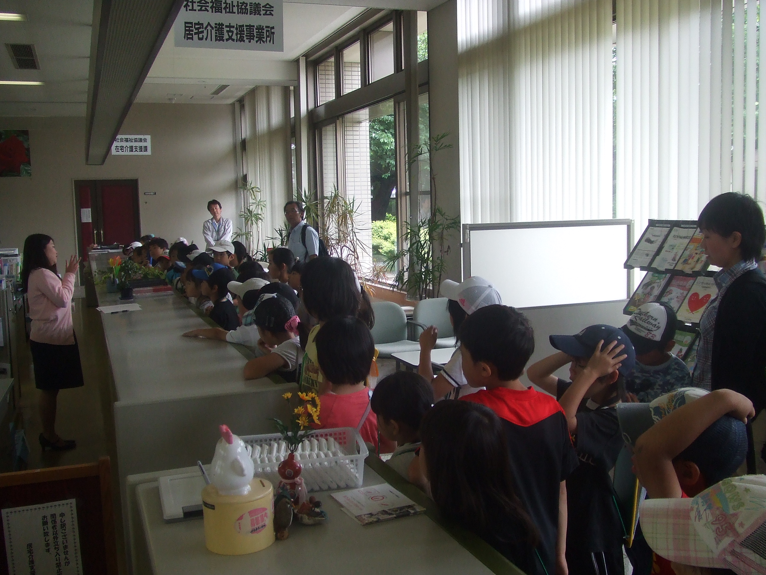 八代小学生　見学 003.jpg