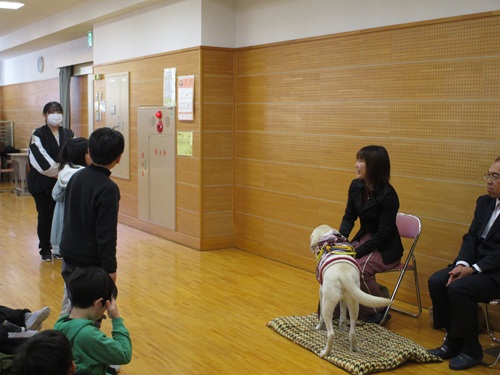 一宮南小　盲導犬　お礼の言葉.JPG