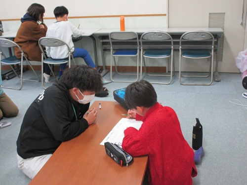 小学生わくわく教室　学生ボラ１.JPG